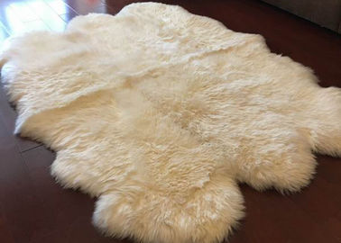 China Pele branca do tapete 6 da sala de visitas da pele do marfim, tapetes da pele de carneiro do quarto de 5,5 x 6 Ft  fornecedor