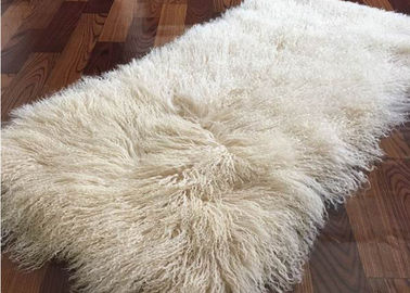 China Tornar da cor do bege do tapete 60x120cm da pele de carneiro do Mongolian da cobertura da cama da pele fornecedor