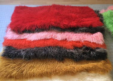China Tapete macio tingido 60 *120cm da pele de carneiro do Mongolian da pele da cor para sapatas do vestuário fornecedor