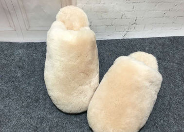 China Deslizadores macios internos de lãs dos carneiros feitos a mão com única/pele real de borracha da pele de carneiro fornecedor