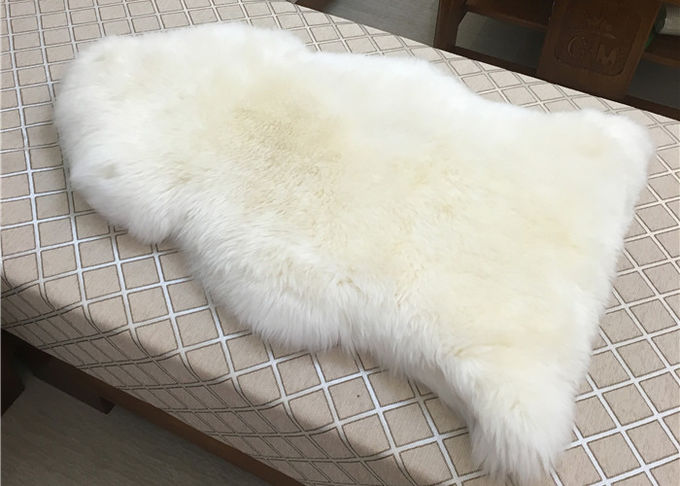 Do tapete home natural da pele de carneiro do in-quarto de Nova Zelândia anti deslizamento para as tampas do sofá