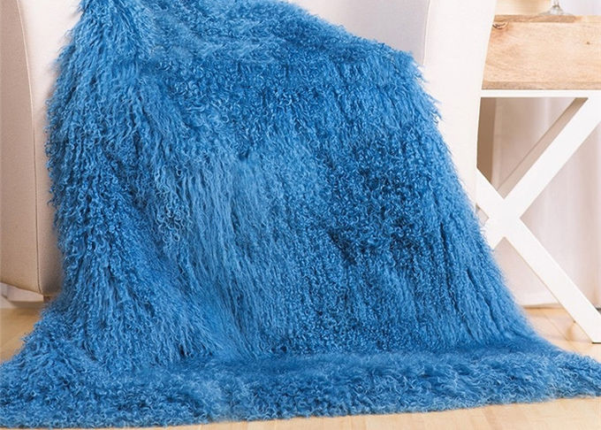 A decoração da casa do tapete da pele de carneiro do Mongolian personaliza cores azuis da pele do couro genuíno do projeto várias