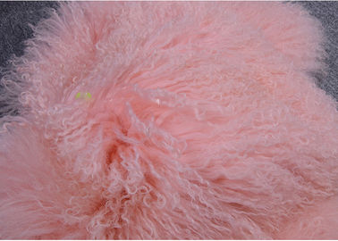 China O rosa do tapete da pele de carneiro do Mongolian tingiu a guarnição tibetana do vestuário da pele do cordeiro do cabelo longo extra fornecedor