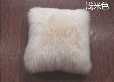 China cor do creme do coxim de Seat do Lambswool do luxuoso do luxo de 45*45cm para a decoração home fornecedor