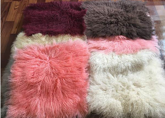 O tapete real da pele de carneiro do Mongolian macio encaracolado Windproof aquece-se fazendo o revestimento